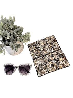 Unique Patchwork Sea Shell Clutch Pouch Bag Purse & Sunglasses Bundle